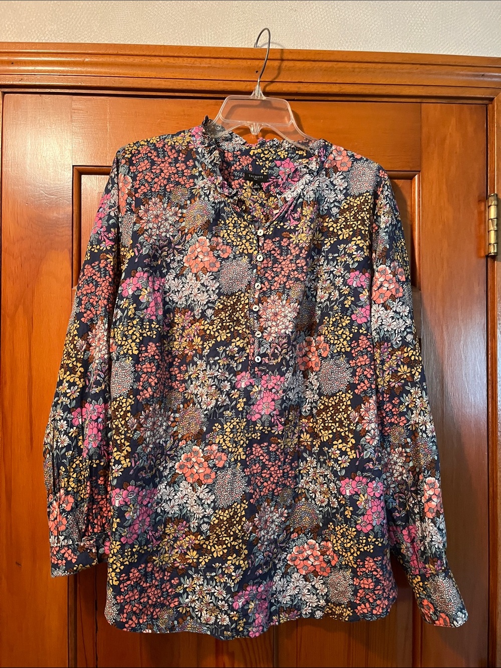 Women's Floral Button-Front Blouse - Black Multi